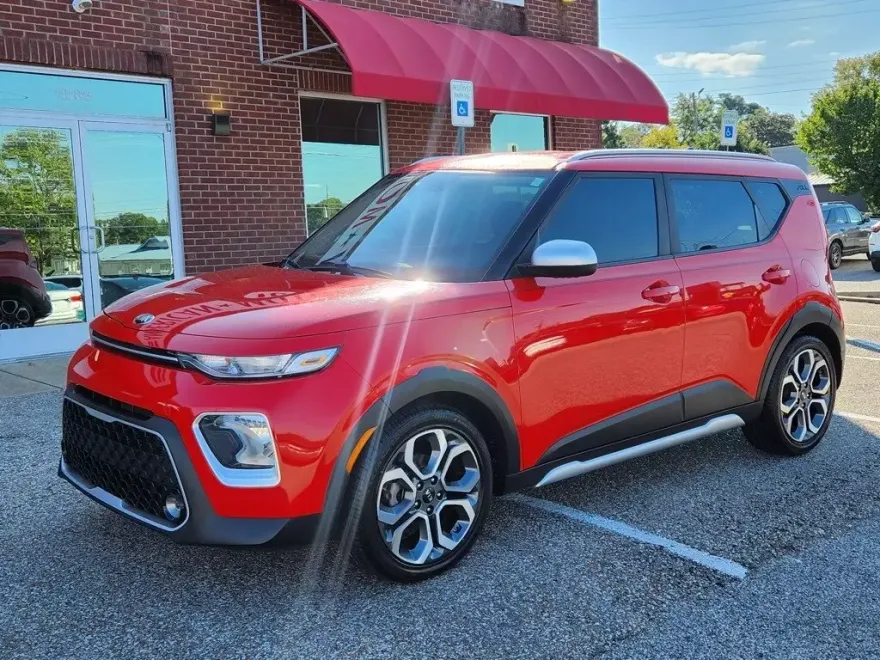 2020 Kia Soul LX S X-Line photo 1