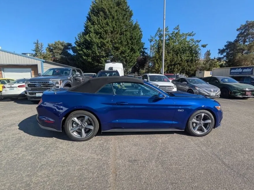 2016 Ford Mustang GT Premium Convertible photo 1