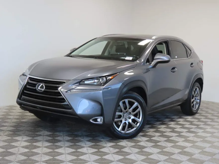 2016 Lexus NX 200t Luxury photo 1
