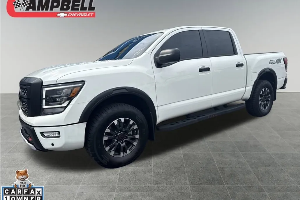 2024 Nissan Titan PRO-4X photo 1