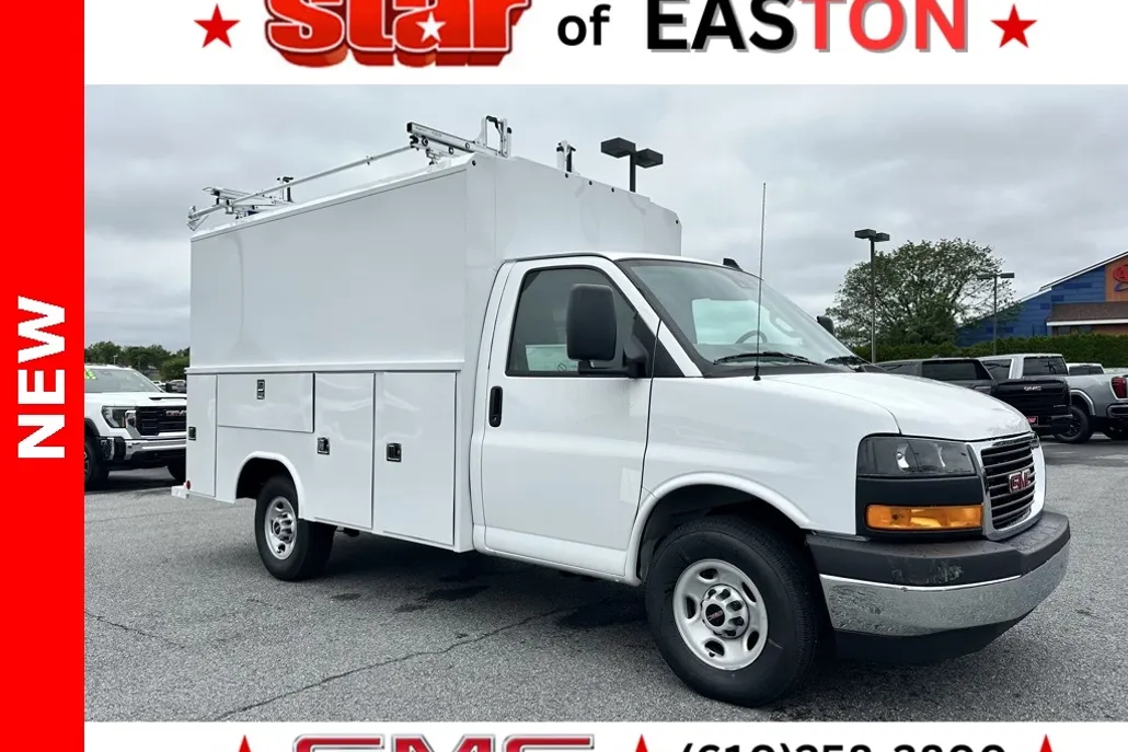 2025 Gmc Savana Cutaway 3500 photo 1