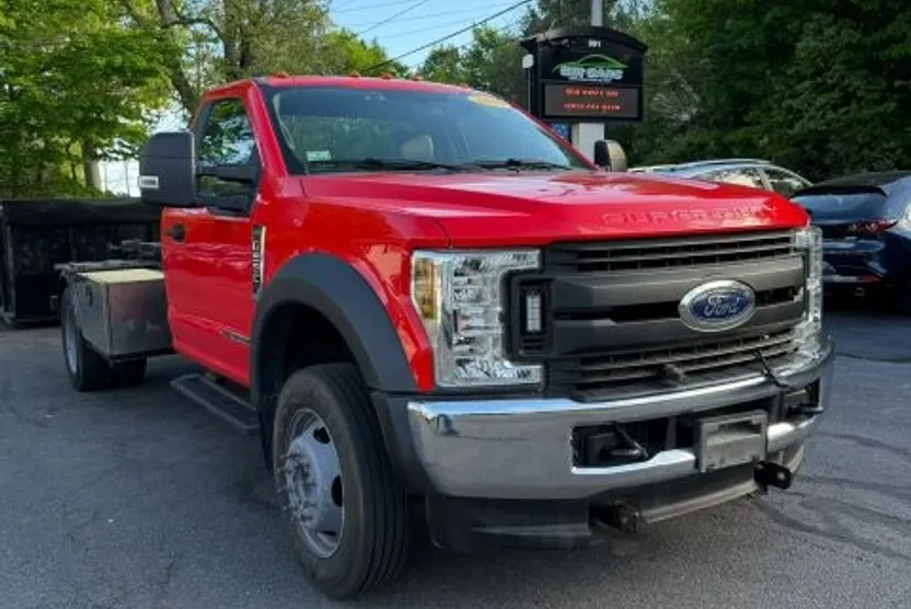 2019 Ford F-550 XL photo 1