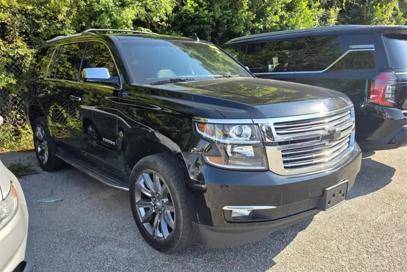2016 Chevrolet Tahoe LTZ photo 1