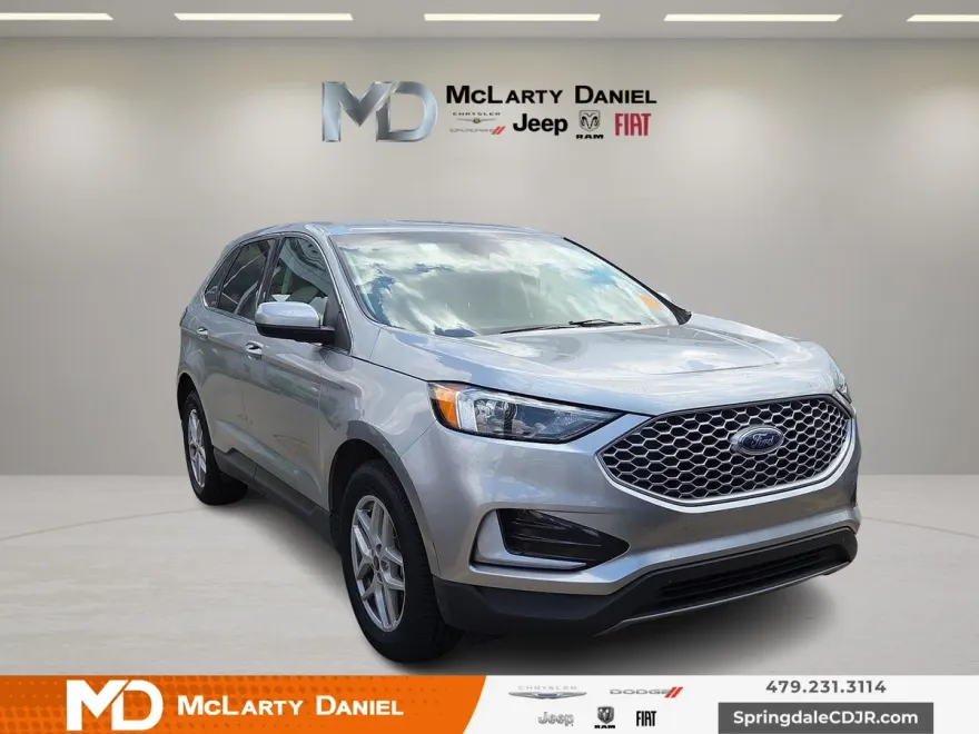 2024 Ford Edge SEL photo 1