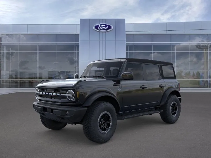2024 Ford Bronco Outer Banks photo 1