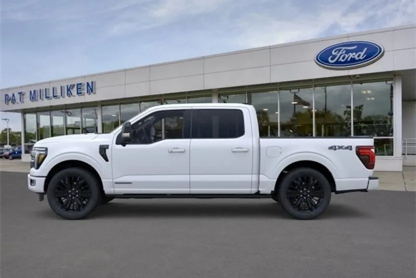 2025 Ford F-150 Platinum photo 1