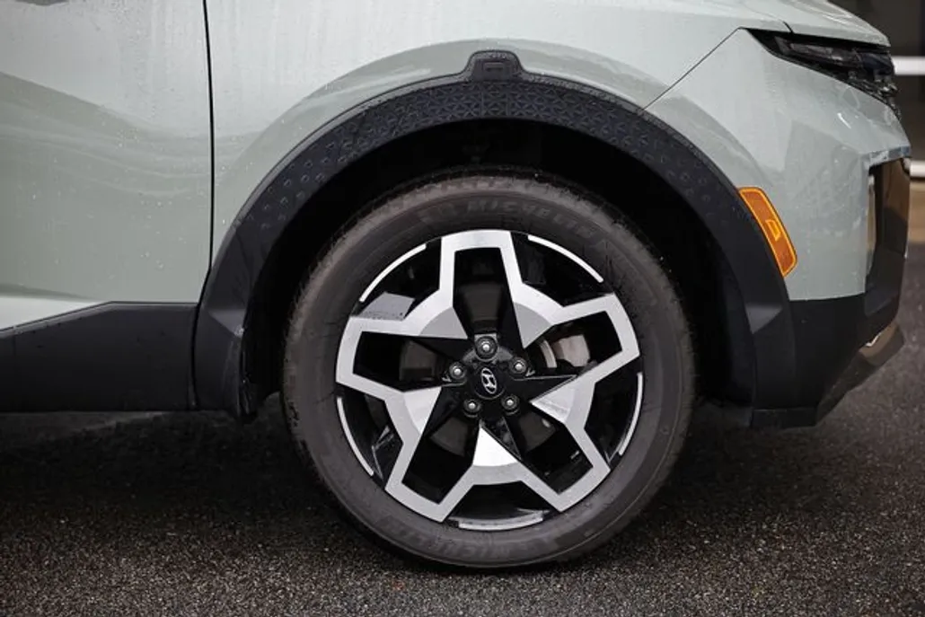 2022 Hyundai Santa Cruz Limited photo 1