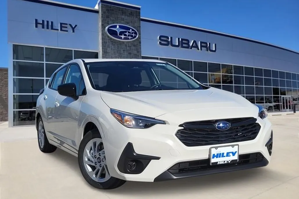 2025 Subaru Impreza Base photo 1