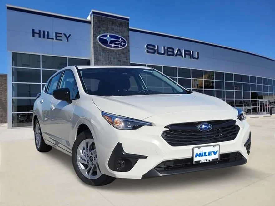 2025 Subaru Impreza Base photo 1