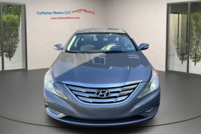 2013 Hyundai Sonata Limited photo 1
