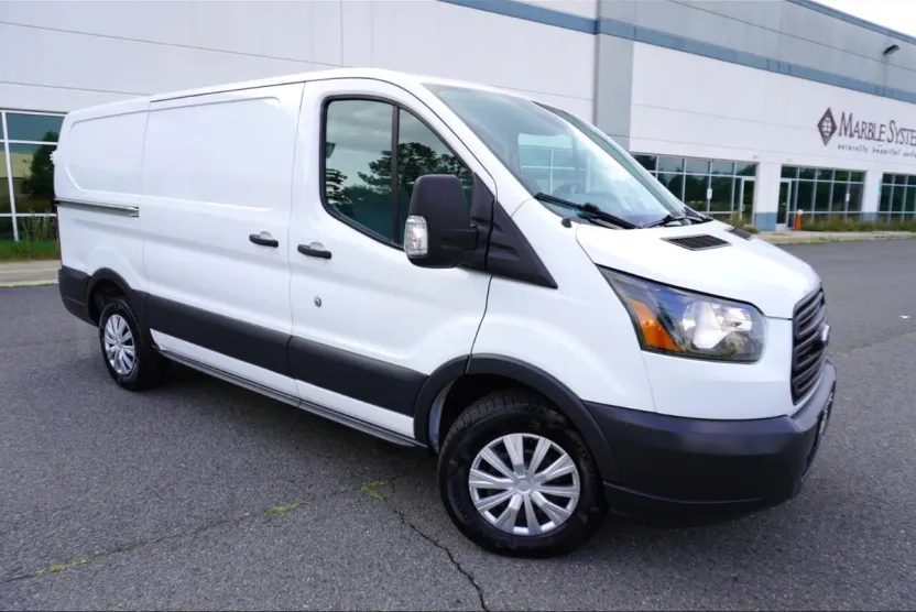 2017 Ford Transit Van photo 1