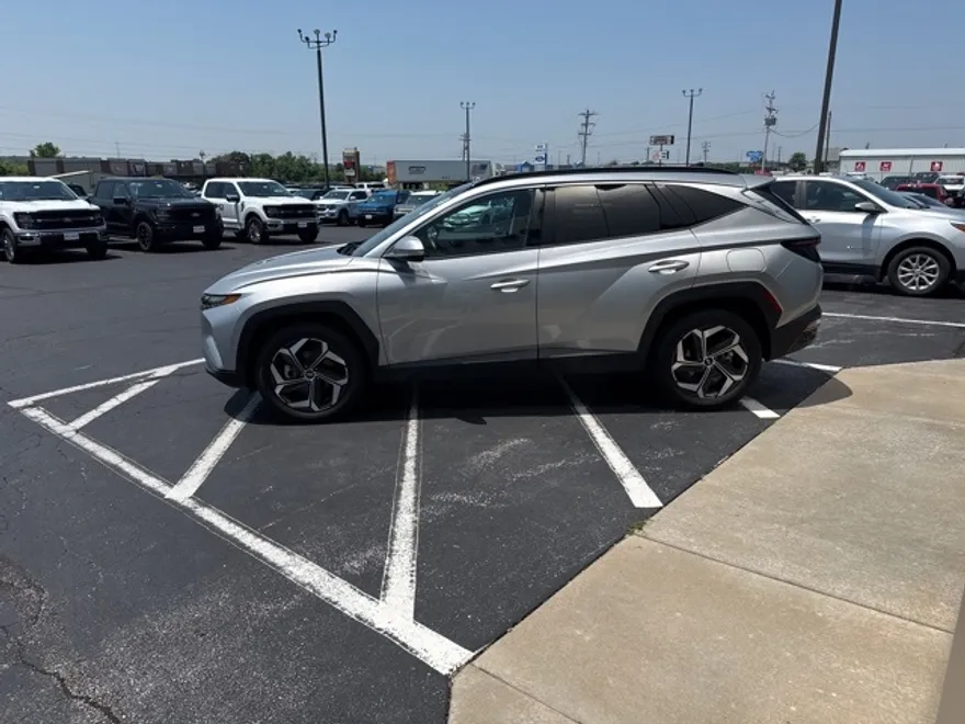 2023 Hyundai Tucson Limited photo 1
