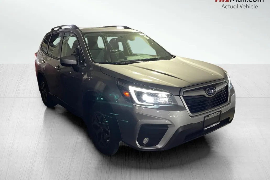 2021 Subaru Forester Premium photo 1