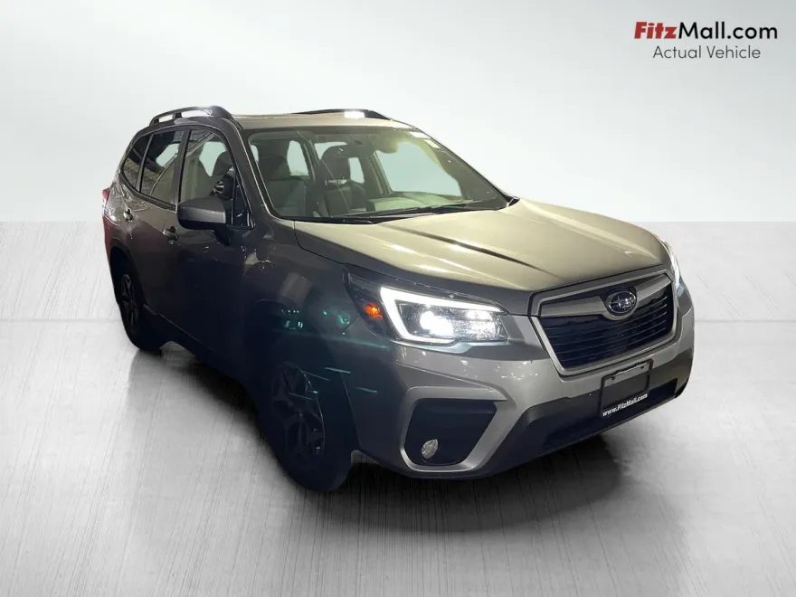 2021 Subaru Forester Premium photo 1