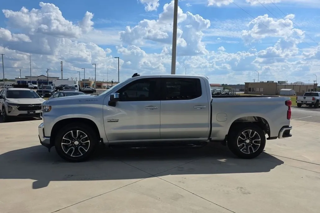 2019 Chevrolet Silverado 1500 photo 1