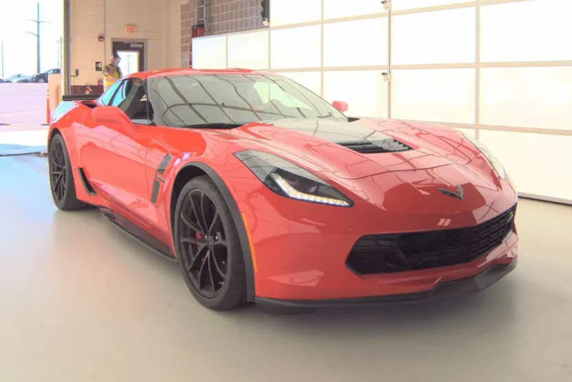 2019 Chevrolet Corvette Grand Sport 3LT photo 1