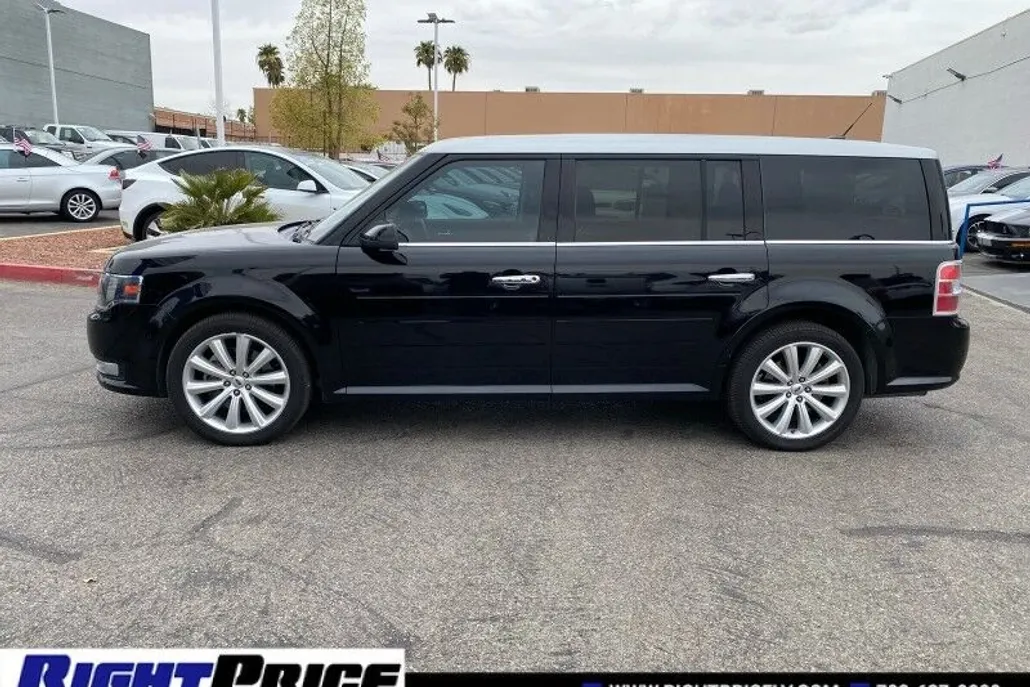2016 Ford Flex SEL photo 1