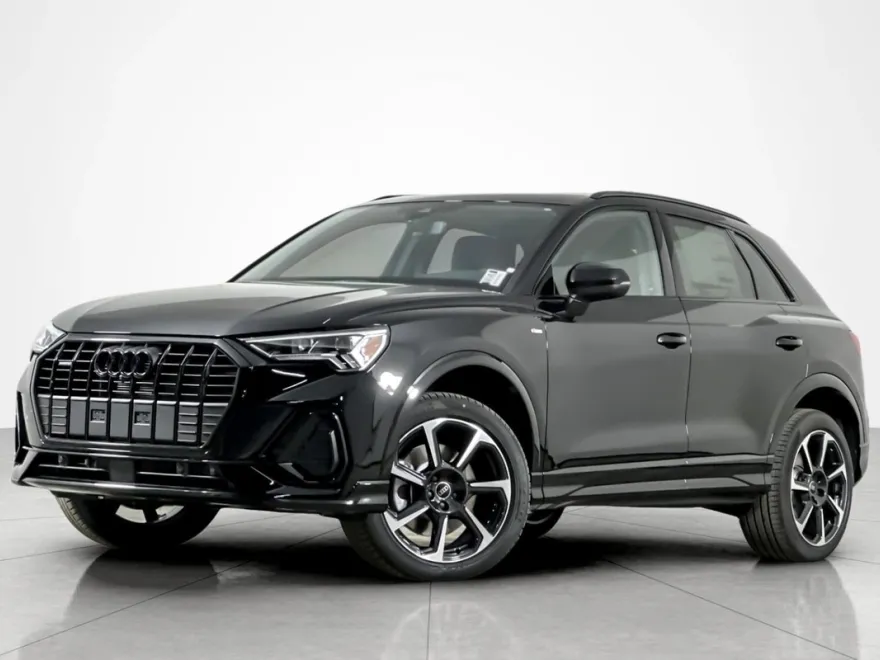 2025 Audi Q3 S line Premium Plus 45 TFSI photo 1