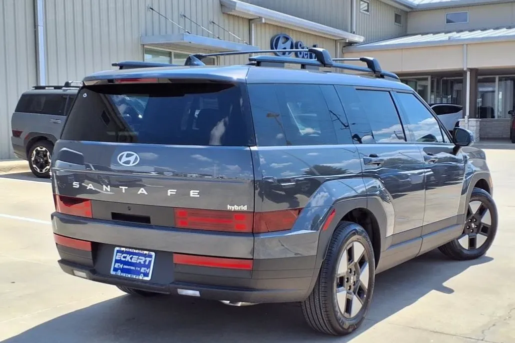 2026 Hyundai Santa Fe SEL photo 1