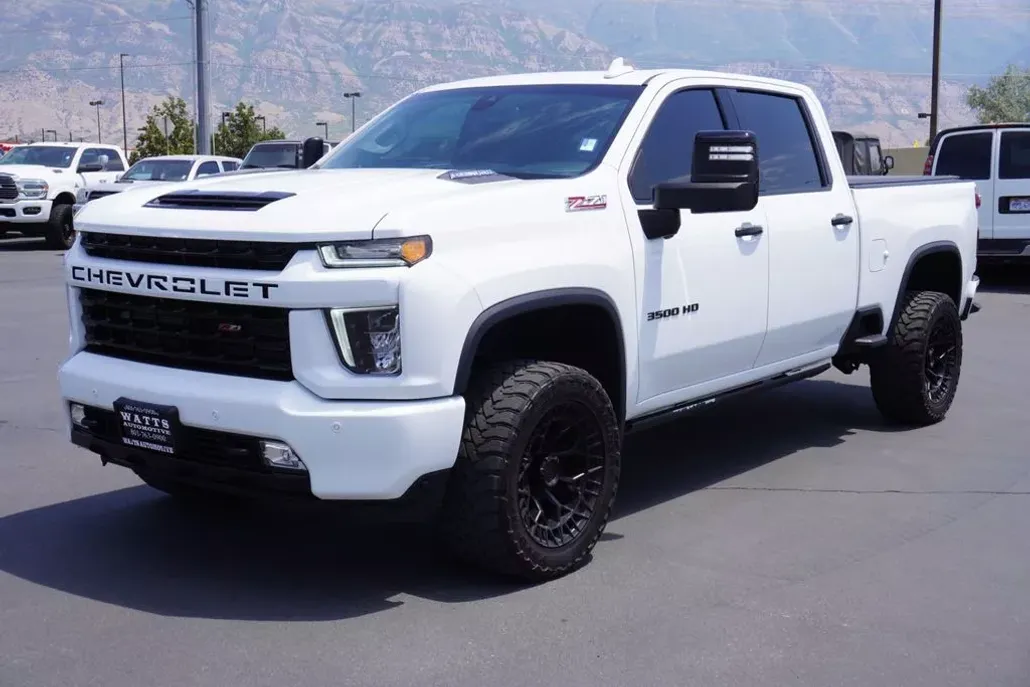 2023 Chevrolet Silverado 3500HD LTZ Z71 photo 1