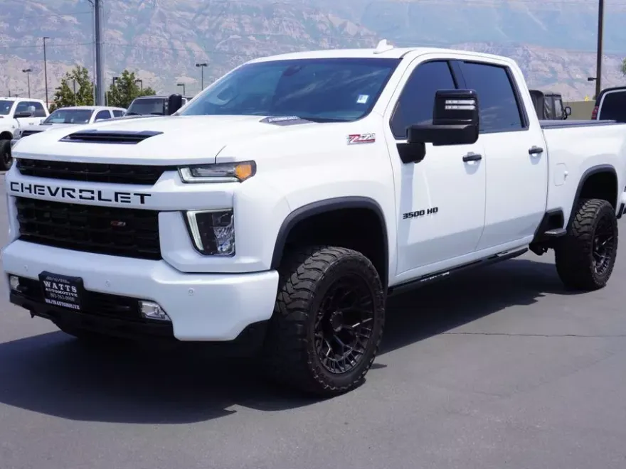 2023 Chevrolet Silverado 3500HD LTZ Z71 photo 1