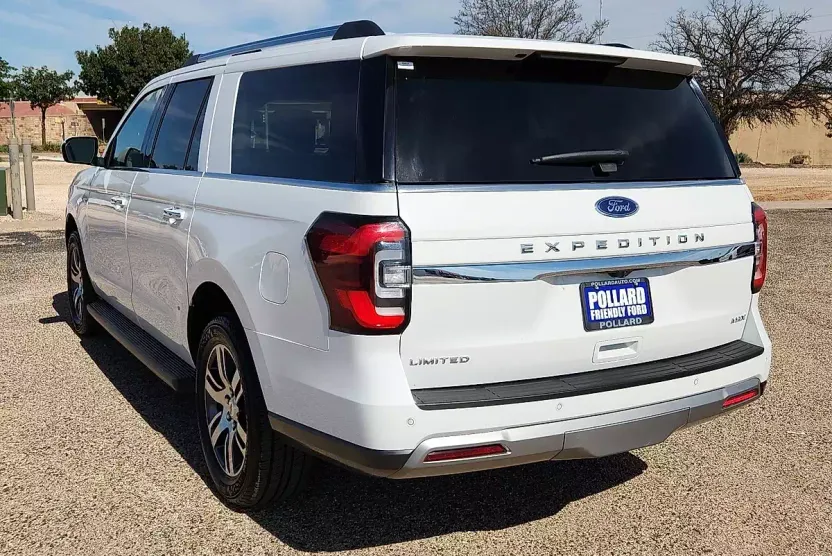 2024 Ford Expedition MAX Limited photo 1