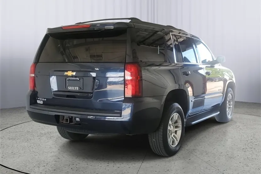 2018 Chevrolet Tahoe LS photo 1