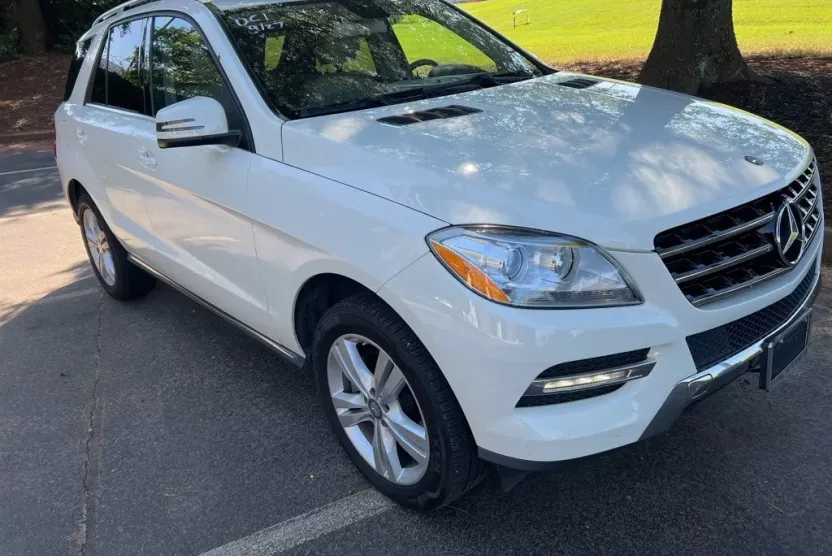 2013 Mercedes Benz ML 350 photo 1