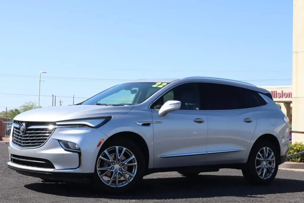2022 Buick Enclave Premium photo 1