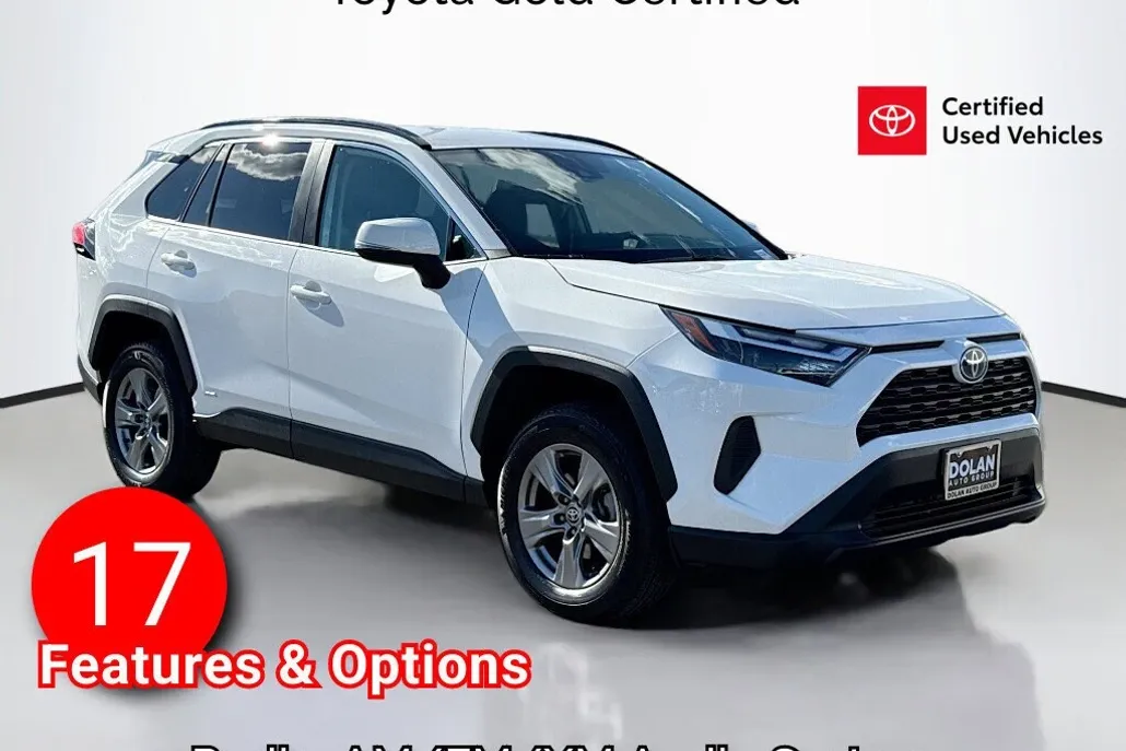 2024 Toyota RAV4 Hybrid XLE photo 1