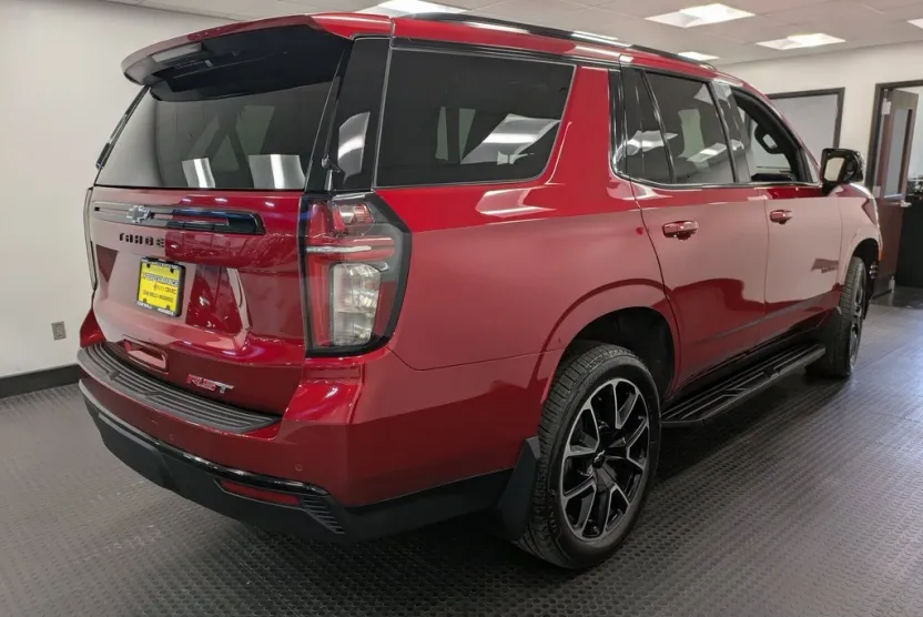 2023 Chevrolet Tahoe RST photo 1