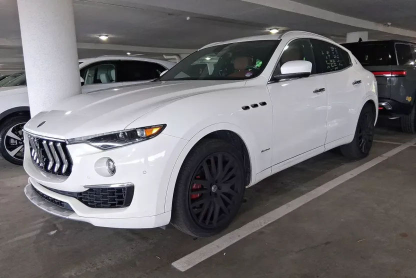 2021 Maserati Levante GranLusso photo 1