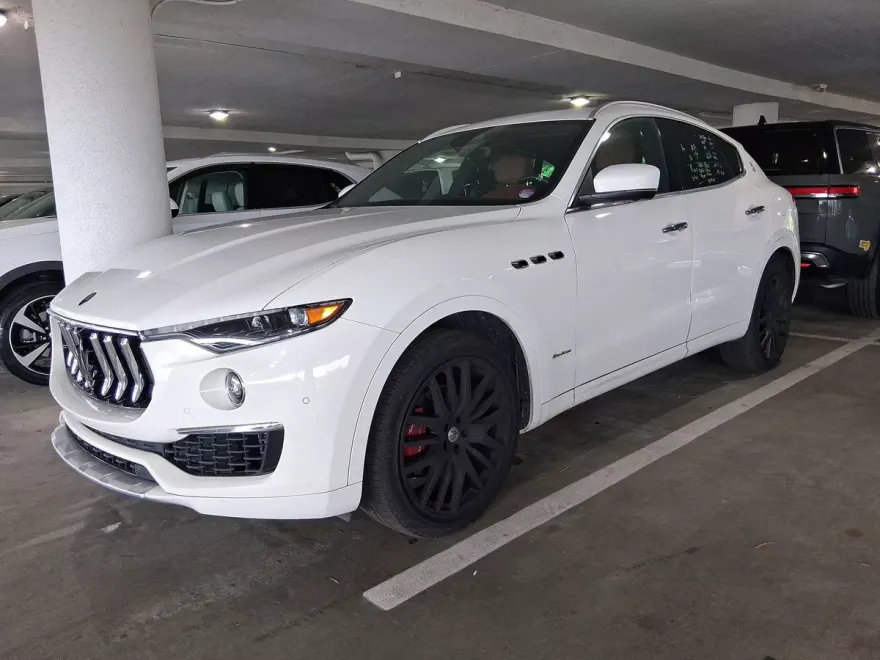 2021 Maserati Levante GranLusso photo 1
