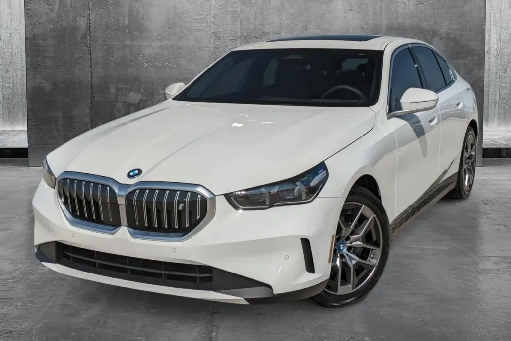 2025 Bmw i5 xDrive40 photo 1