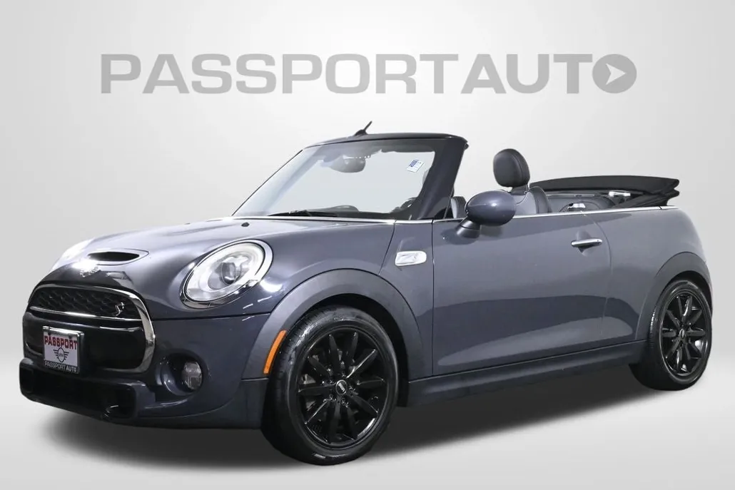 2017 Mini Cooper S Convertible photo 1
