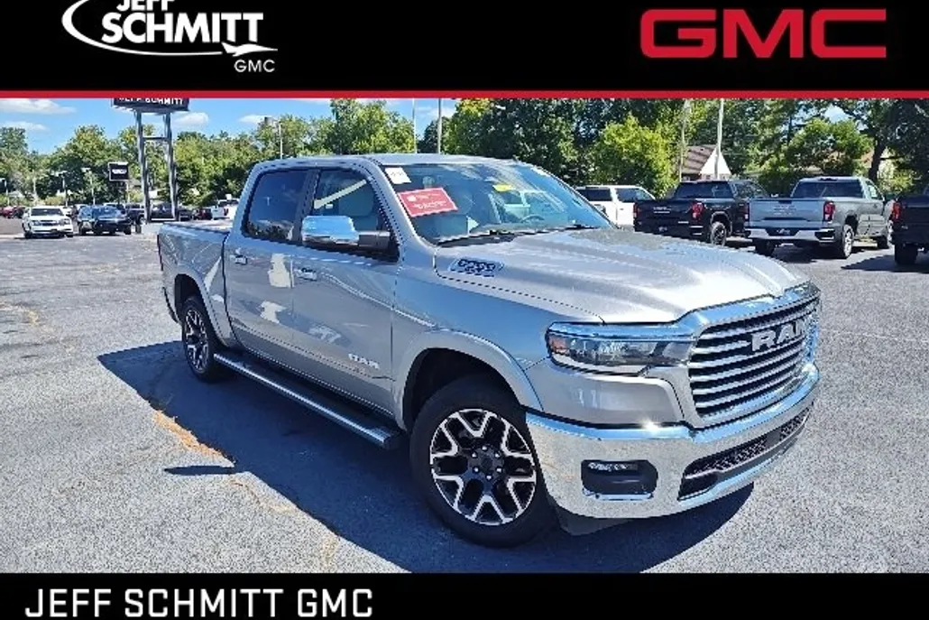 2025 Ram 1500 Laramie photo 1