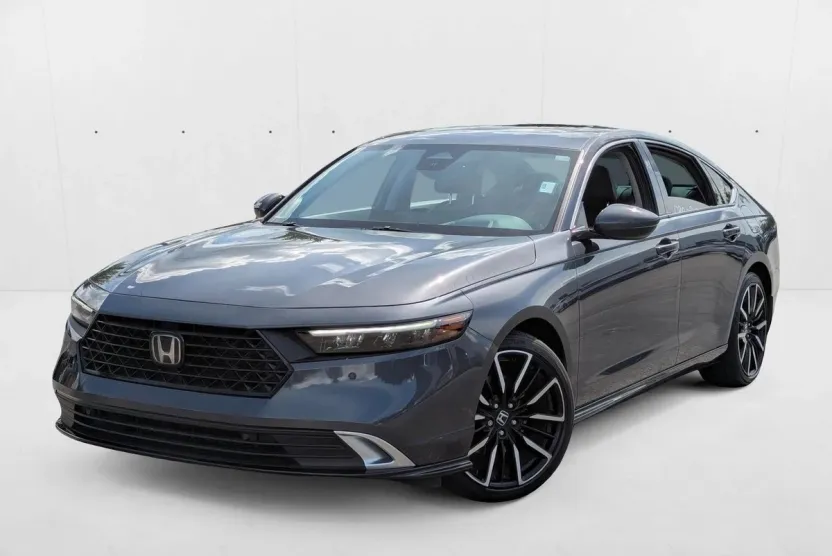 2023 Honda Accord Hybrid Touring photo 1