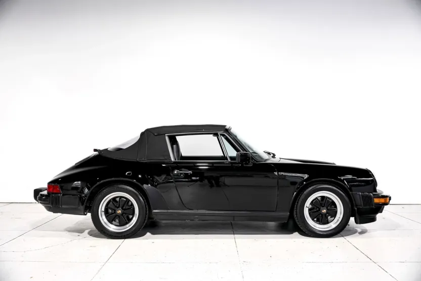 1987 Porsche 911 Cabriolet photo 1