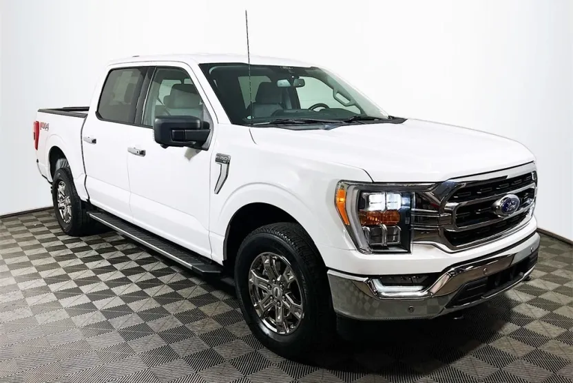 2022 Ford F-150 XLT photo 1