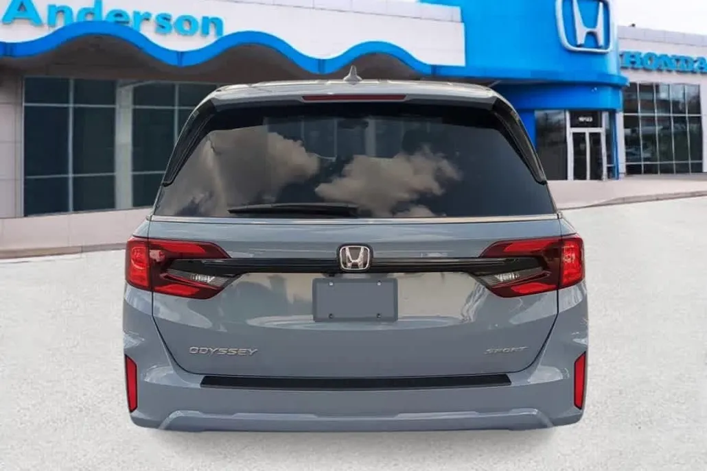 2026 Honda Odyssey photo 1