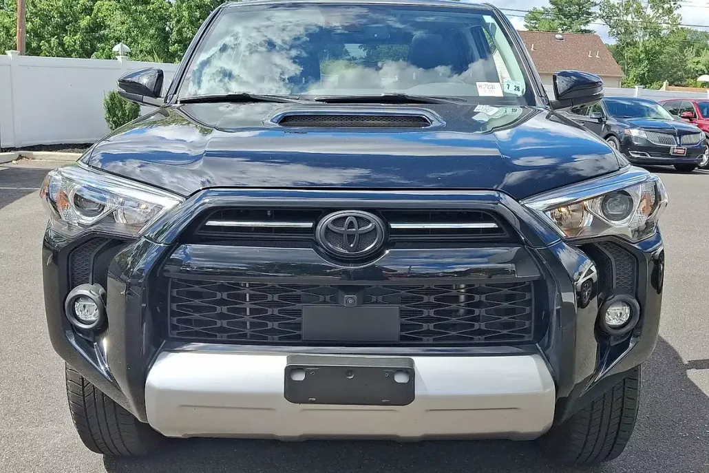 2023 Toyota 4Runner TRD Premium photo 1
