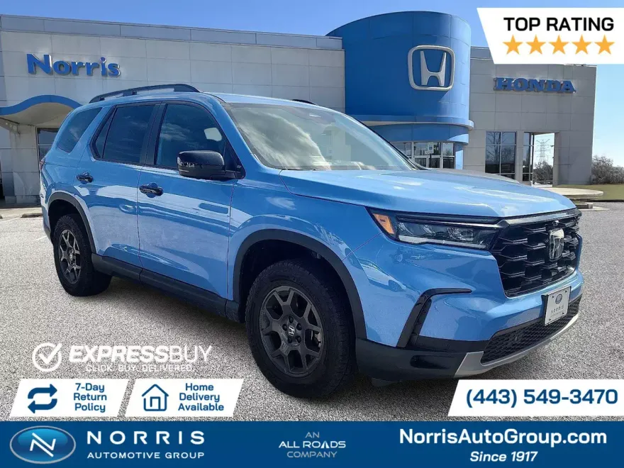 2023 Honda Pilot TrailSport photo 1