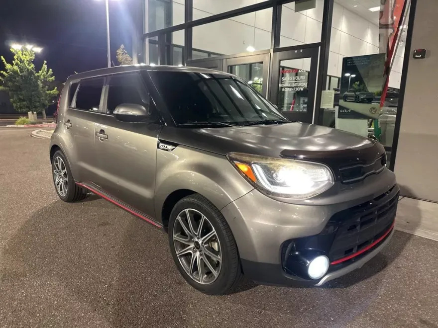 2019 Kia Soul Exclaim photo 1