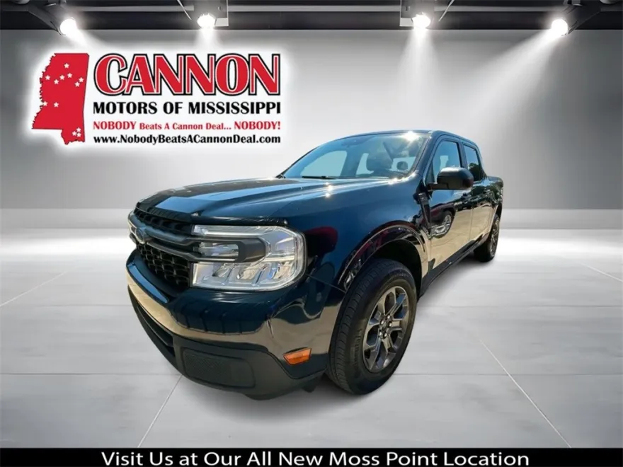 2022 Ford Maverick XLT photo 1