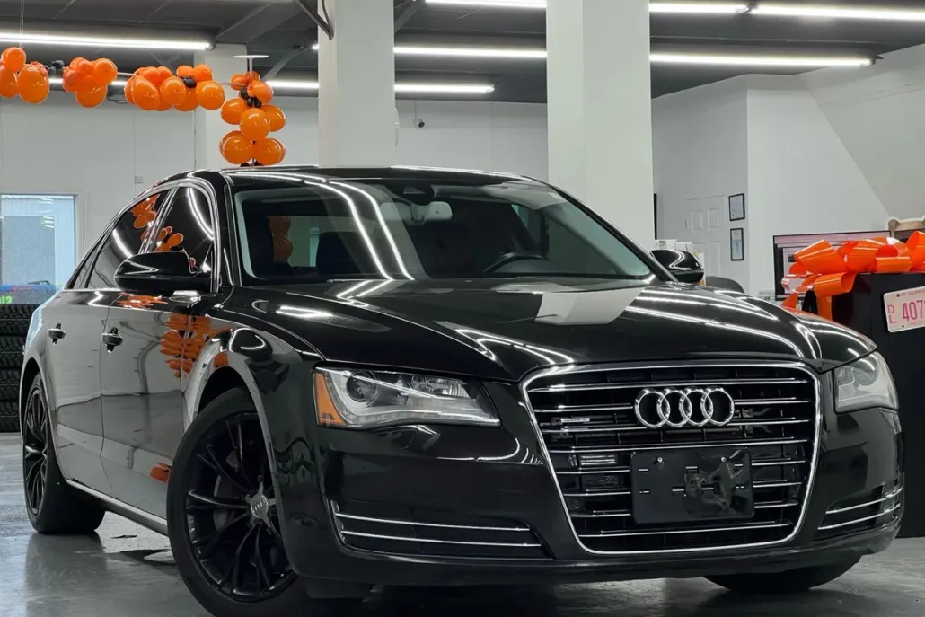 2011 Audi A8 L 4.2 Quattro photo 1