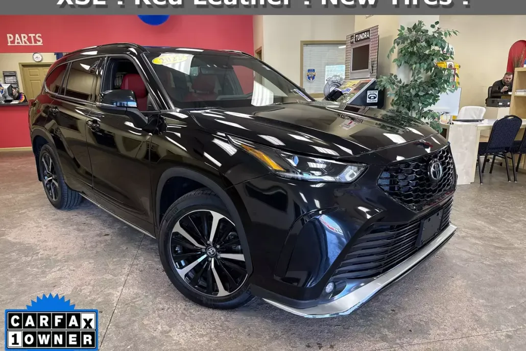 2022 Toyota Highlander XSE photo 1