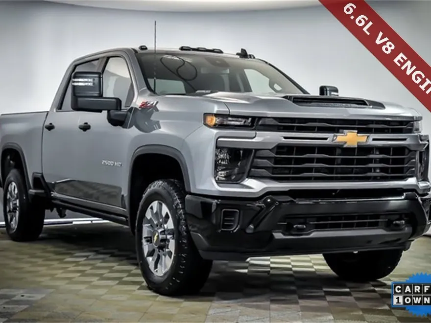 2024 Chevrolet Silverado 2500HD Custom photo 1