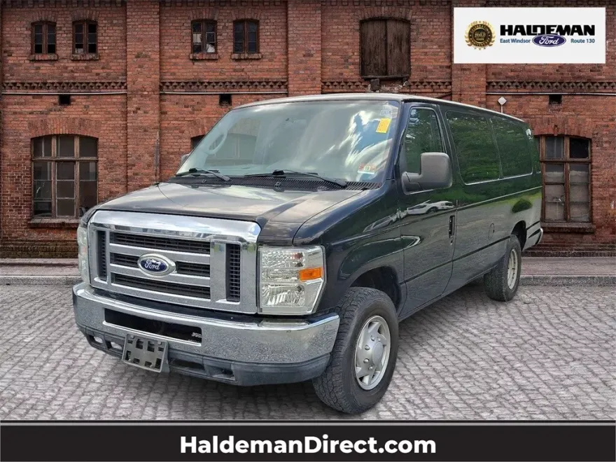 2014 Ford E-350 photo 1