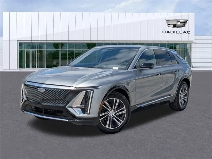 2025 Cadillac Lyriq Luxury photo 1