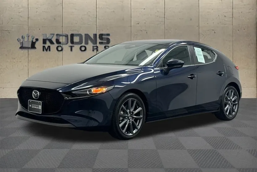 2025 Mazda Mazda3 2.5 s Preferred photo 1